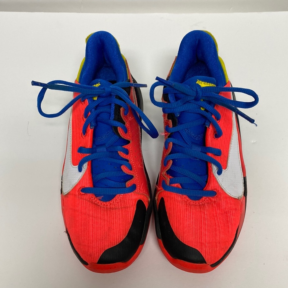 Nike Zoom Freak 2 G2 size 5 Y Bright Crimson